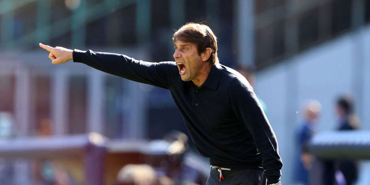 Conte prepara il Napoli per il match decisivo contro il Torino Conte prepara il Napoli per il match decisivo contro il Torino