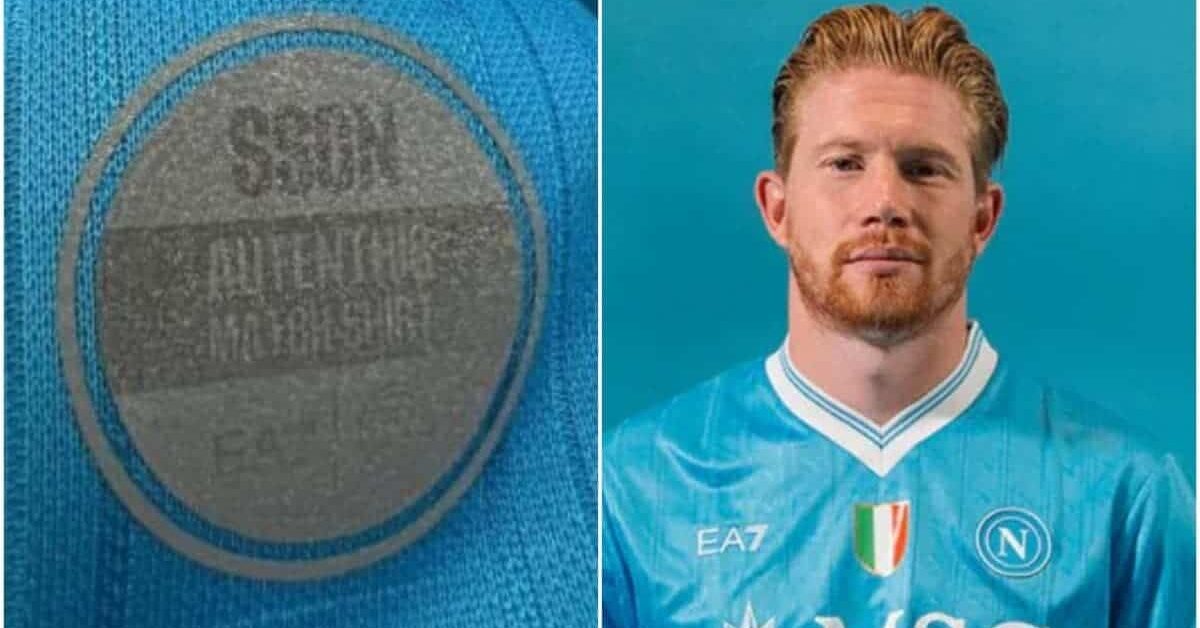 Napoli, l’errore sulla maglia resta: il messaggio del club