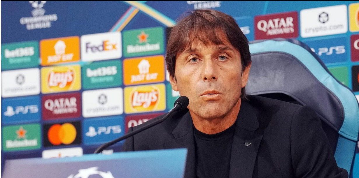 Conferenza Conte Benfica Napol