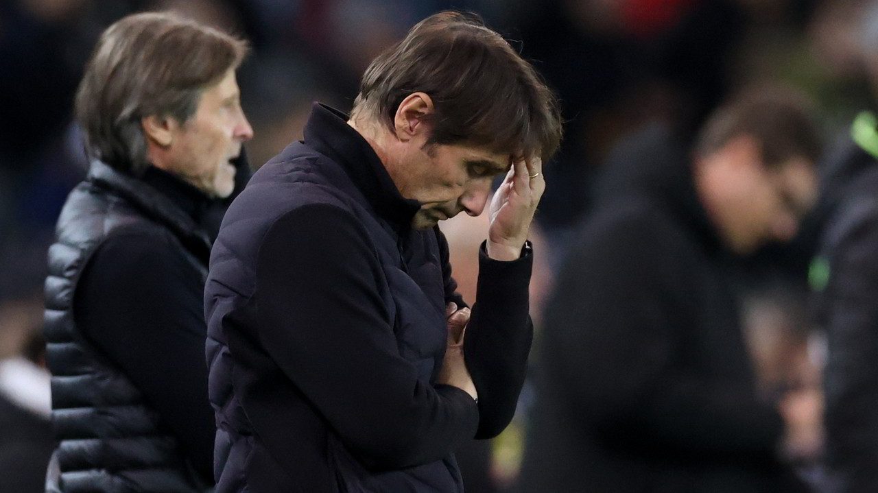 Antonio Conte crisi Napoli Udinese problema mentale infortuni