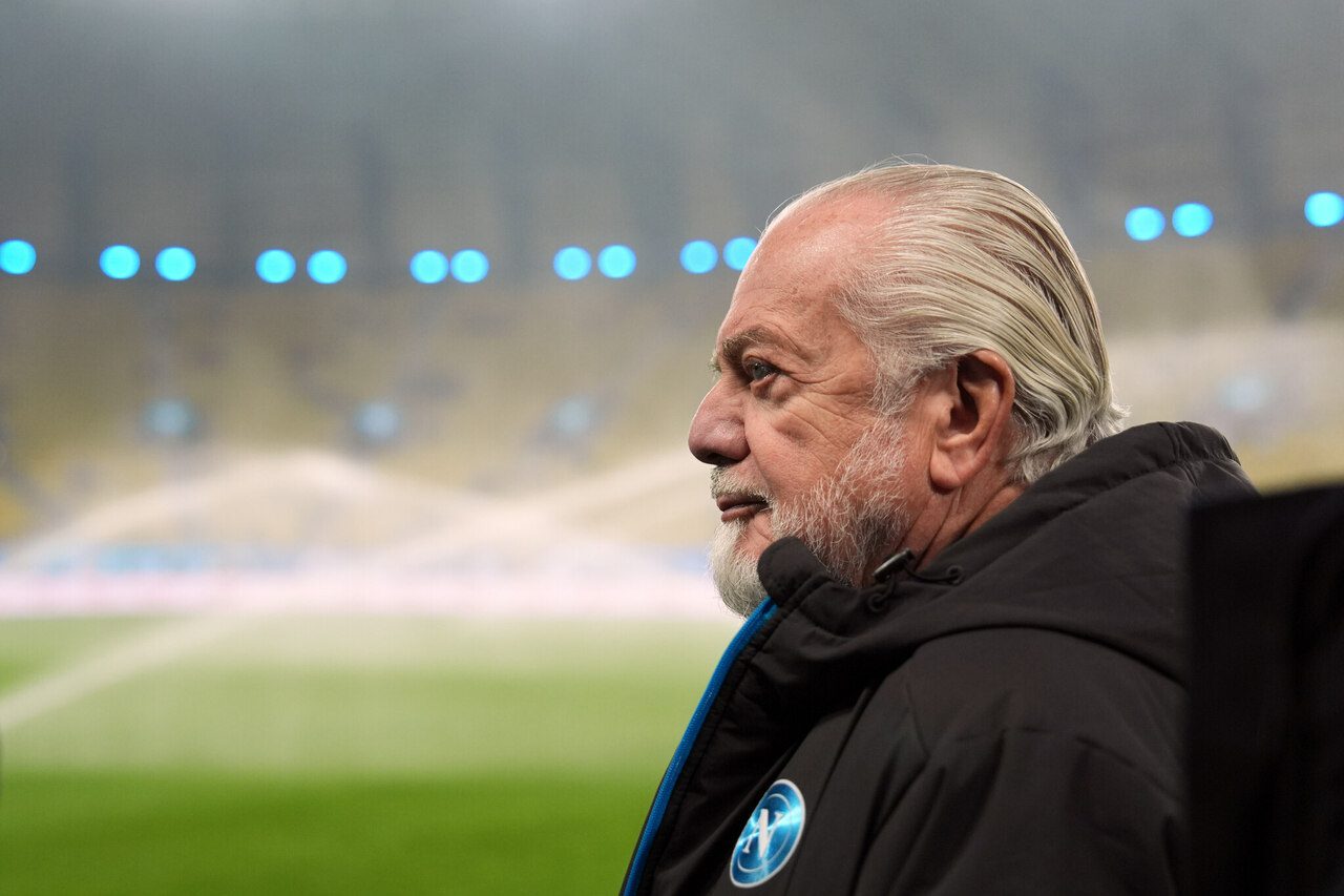 de laurentiis napoli mercato bloccato