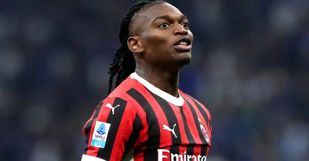 Napoli su Leao: Manna incontra il padre, sfida al Bayern