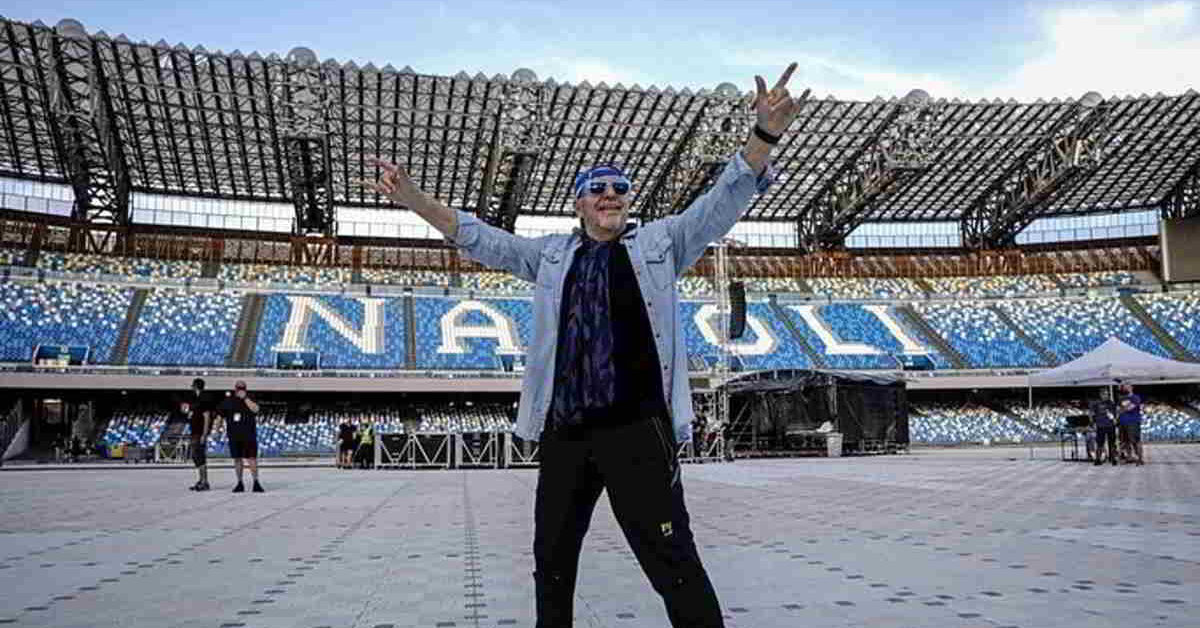 vasco rossi allo stadio maradona di Napoli