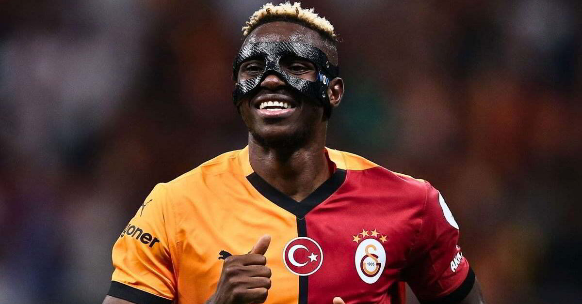 Osimhen al Galatasaray, via libera con riserva | De Laurentiis chiede due modifiche
