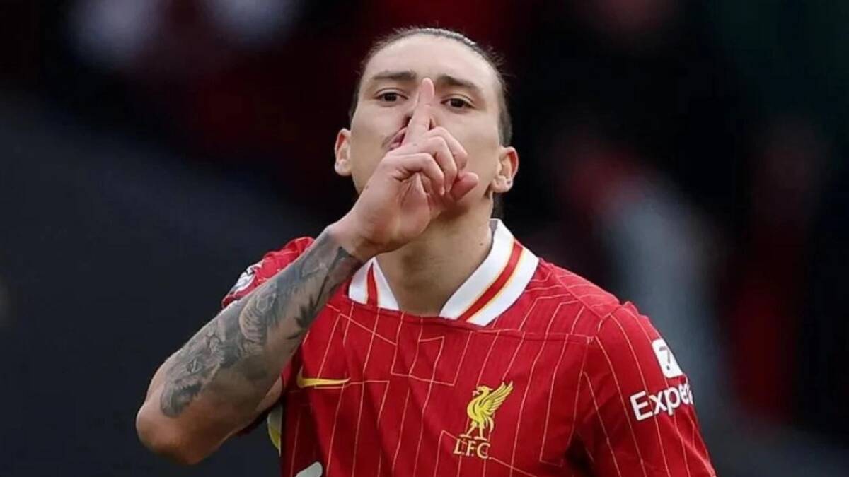 Napoli, mega offerta per Darwin Nunez | Manna non molla. Dettagli da capogiro Napoli, mega offerta per Darwin Nunez | Manna non molla. Dettagli da capogiro