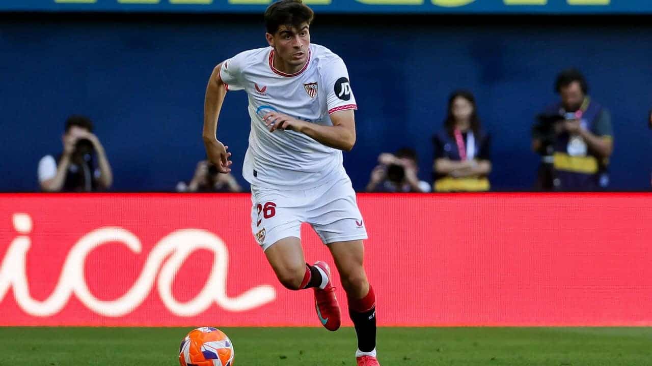 Napoli, in arrivo Gutierrez e Juanlu | Conte ha deciso il nuovo modulo Napoli, in arrivo Gutierrez e Juanlu | Conte ha deciso il nuovo modulo