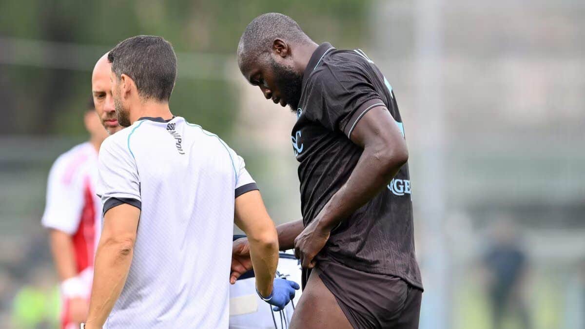 Lukaku, la decisione è presa: niente operazione | Sarà fuori dalla lista Champions: quando torna