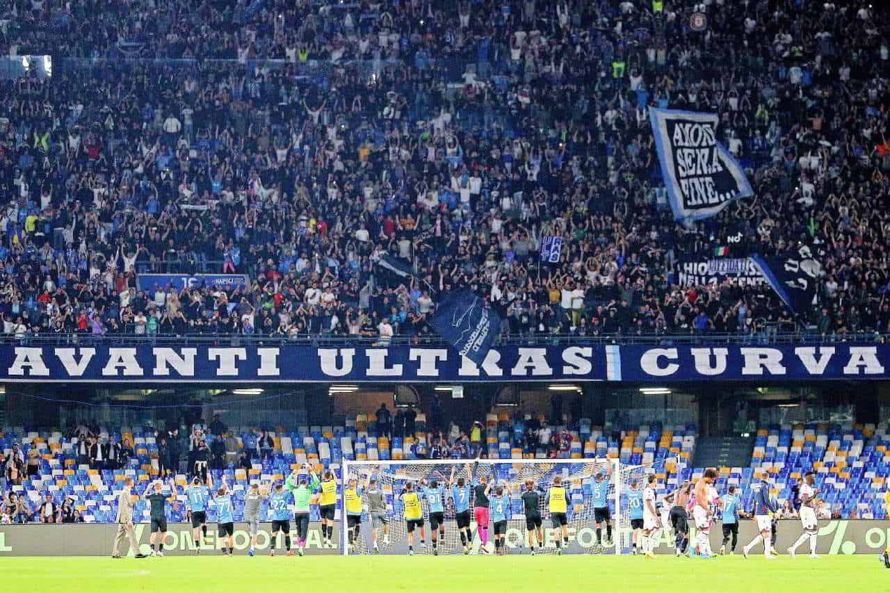 Lo spirito di Diego al Maradona: Gianinna e Claudia in tribuna per la sfida che vale la vetta