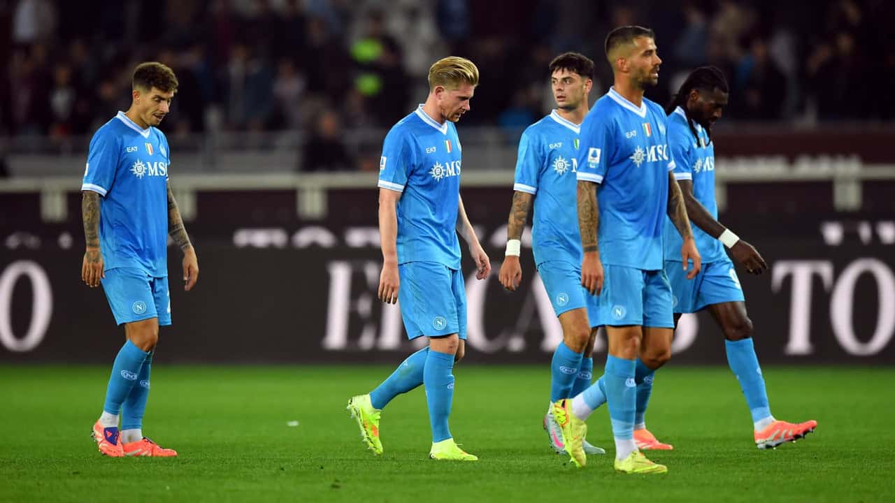 Ko a Torino, la verità che brucia: senza i titolarissimi questo Napoli non sa vincere Ko a Torino, la verità che brucia: senza i titolarissimi questo Napoli non sa vincere