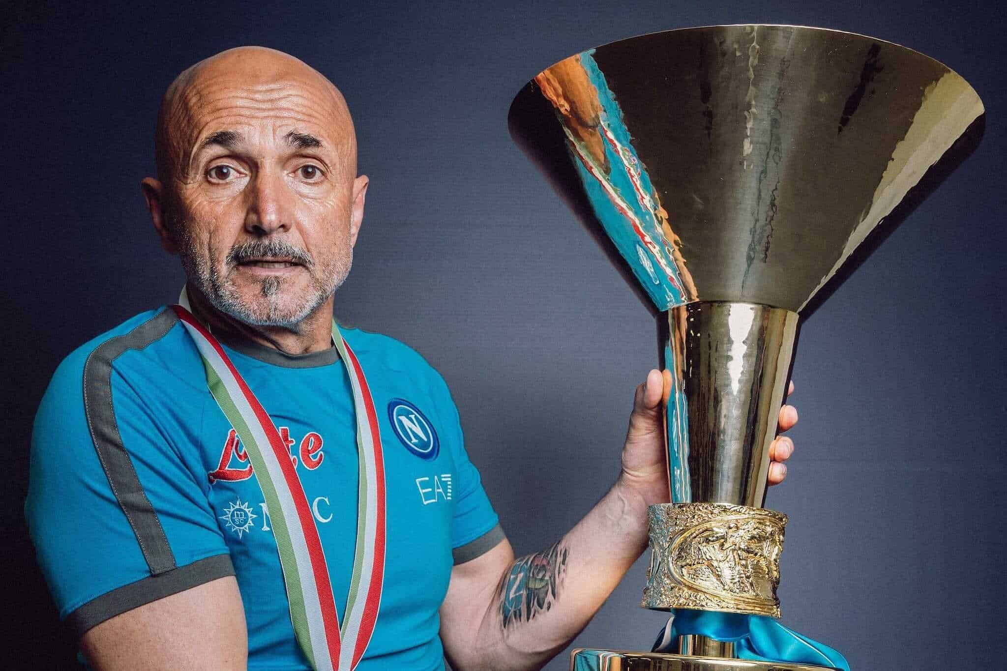 Spalletti alla Juve, i tifosi del Napoli reagiscono: "E il tatuaggio?"  Spalletti alla Juve, i tifosi del Napoli reagiscono: "E il tatuaggio?"