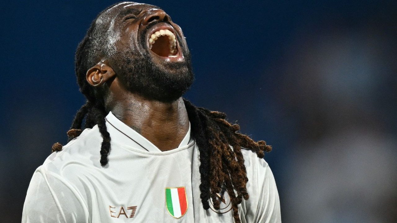 Infortunio Anguissa: sospetta ernia, niente operazione. Tempi di rientro nel Napoli